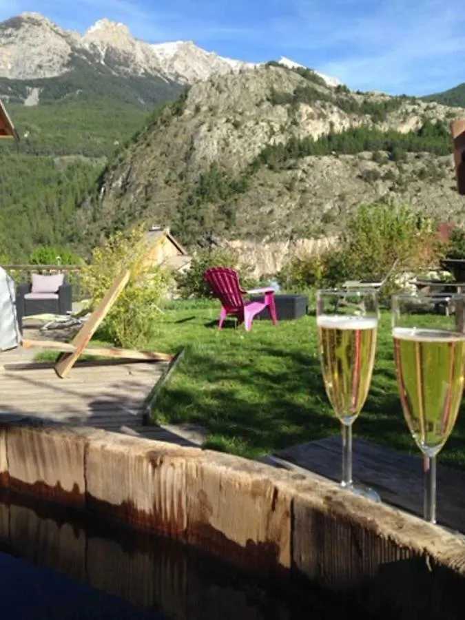 Bed & Breakfast Chambres D'Hote Le Brin De Paille Saint-Martin-de-Queyrieres